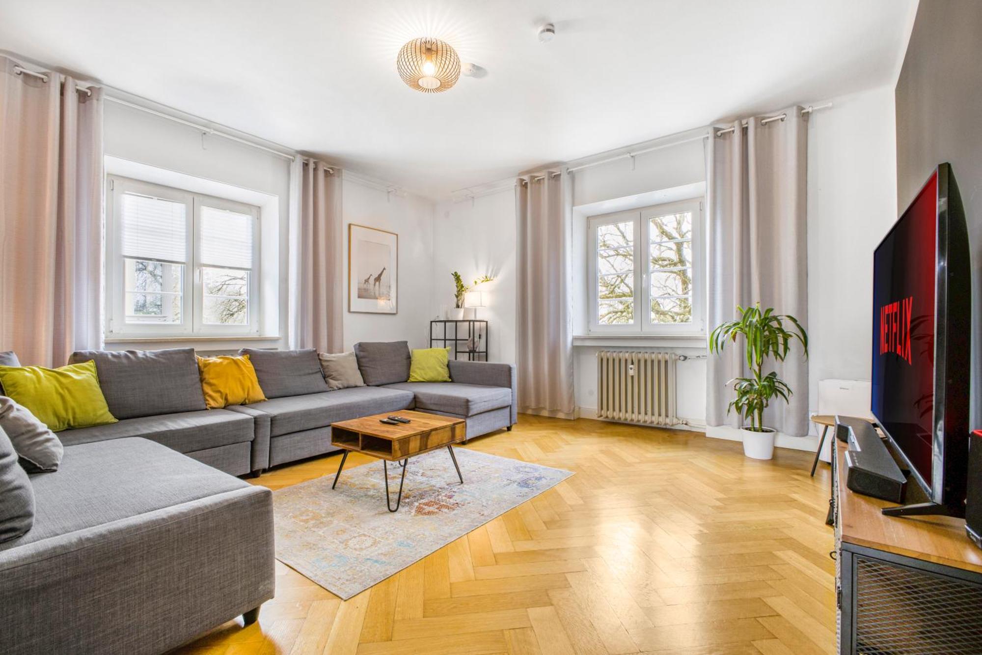 Apart21- Charmante Atmosphaere - Parken - Netflix Ingolstadt Luaran gambar